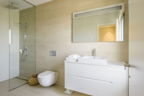 Moder Villa in Las Colinas Golf - Image 20