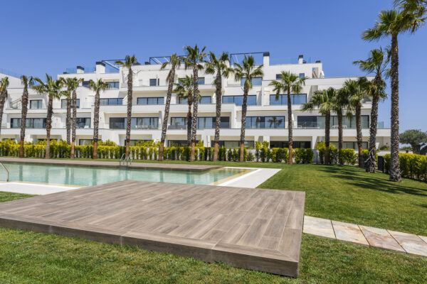 Ground Floor Apartment in Las Colinas golf