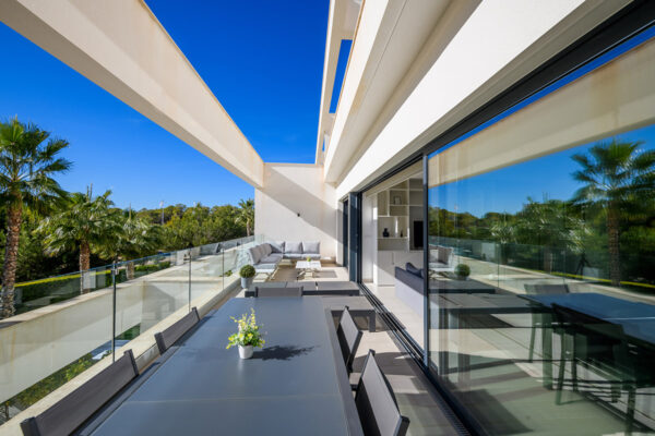 Modern Apertment in Las Colinas Golf