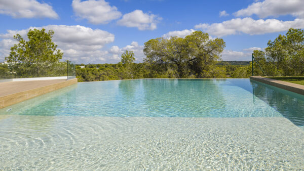 Moder Apartment in Las Colinas Golf - Image 6