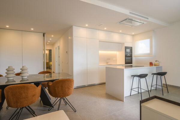 Moder Apartment in Las Colinas Golf - Image 17