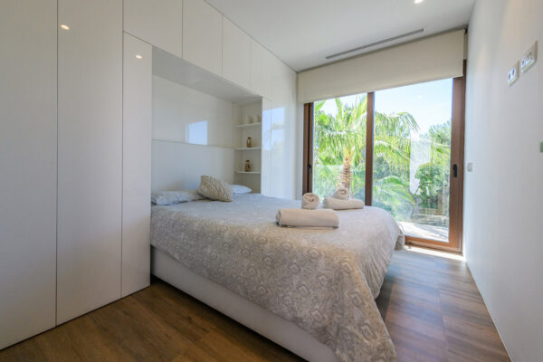 Exclusive Villa in Las Colinas golf - Image 15
