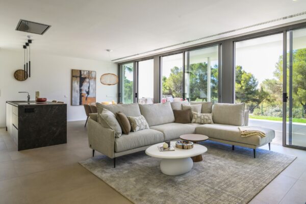 Exclusive Villa in Las Colinas Golf - Image 2