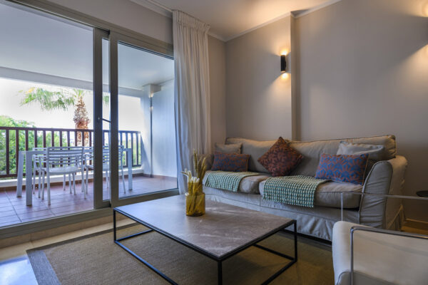 Apartment in Las Colinas Golf - Image 2