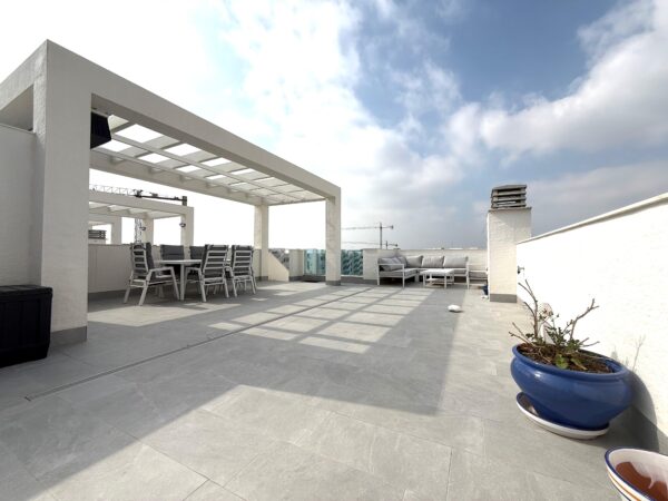 Modern Penthouse in Guardamar