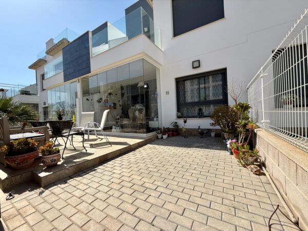 Modern Apartment in pilar de la horadada