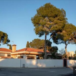 Spacious 8-Bedroom Villa for Sale in Dehesa de Campoamor