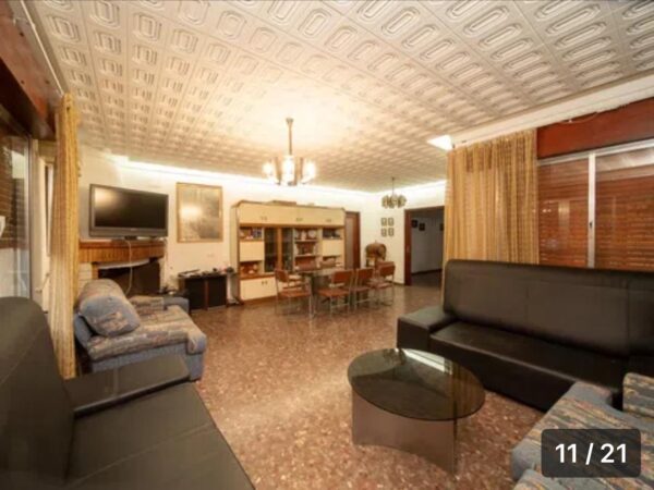 Spacious 8-Bedroom Villa for Sale in Dehesa de Campoamor