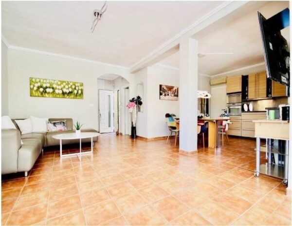 Villa in la zenia with Private Pool Just 200m from La Zenia Beach