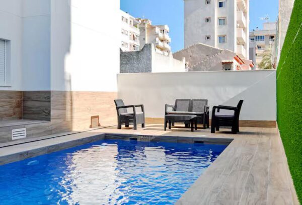 Modern Ground-Floor Apartment in Torrevieja