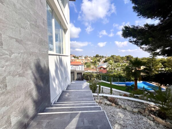 Villa in Los Balcones. Torrevieja - Image 22