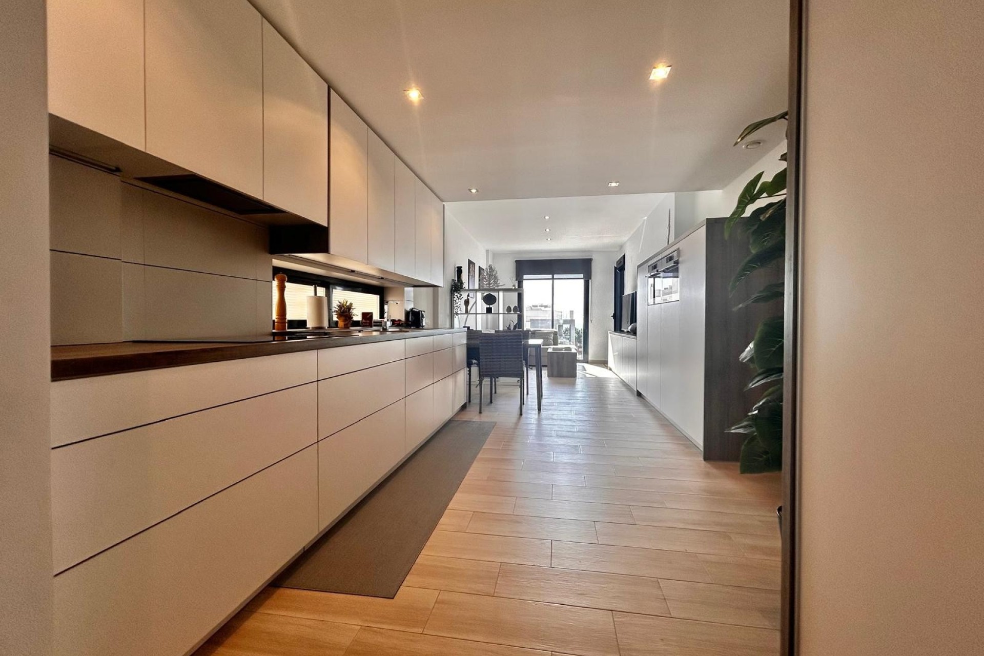 exclusive luxury penthouse in Villamartín, located in the prestigious Valentino Golf complex