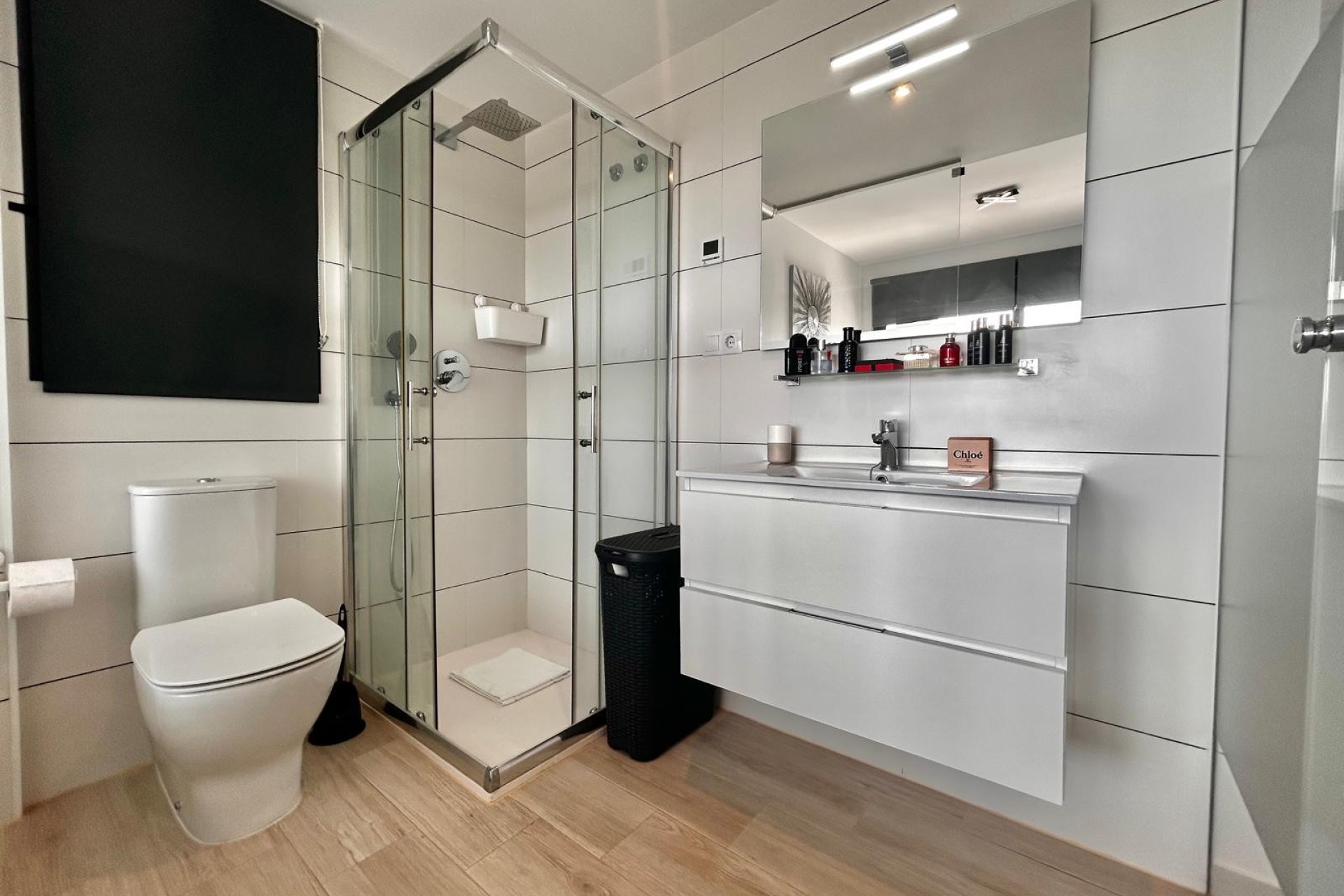 exclusive luxury penthouse in Villamartín, located in the prestigious Valentino Golf complex