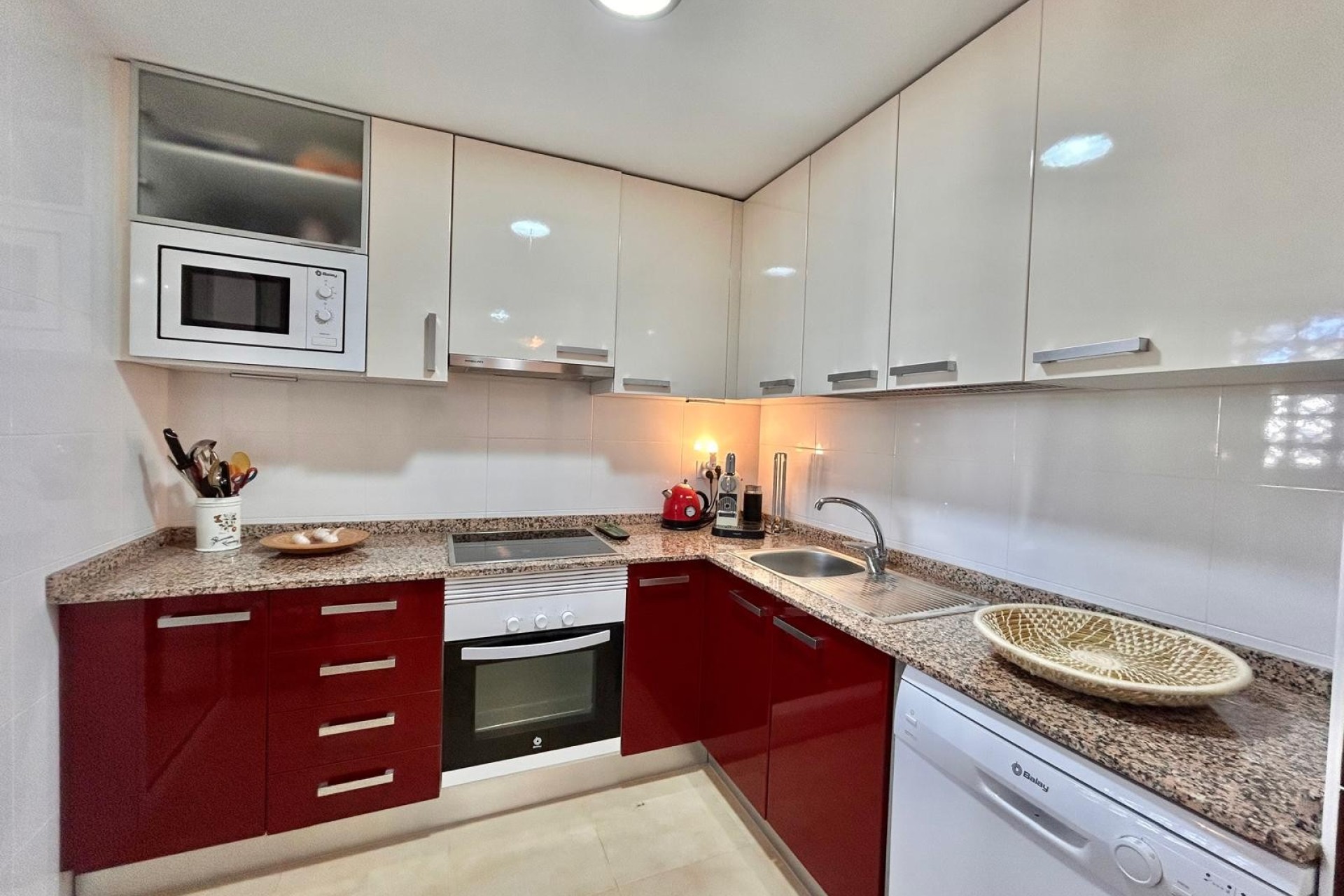 3-bedroom, 2-bathroom home located in one of the most sought-after areas of Villamartin,