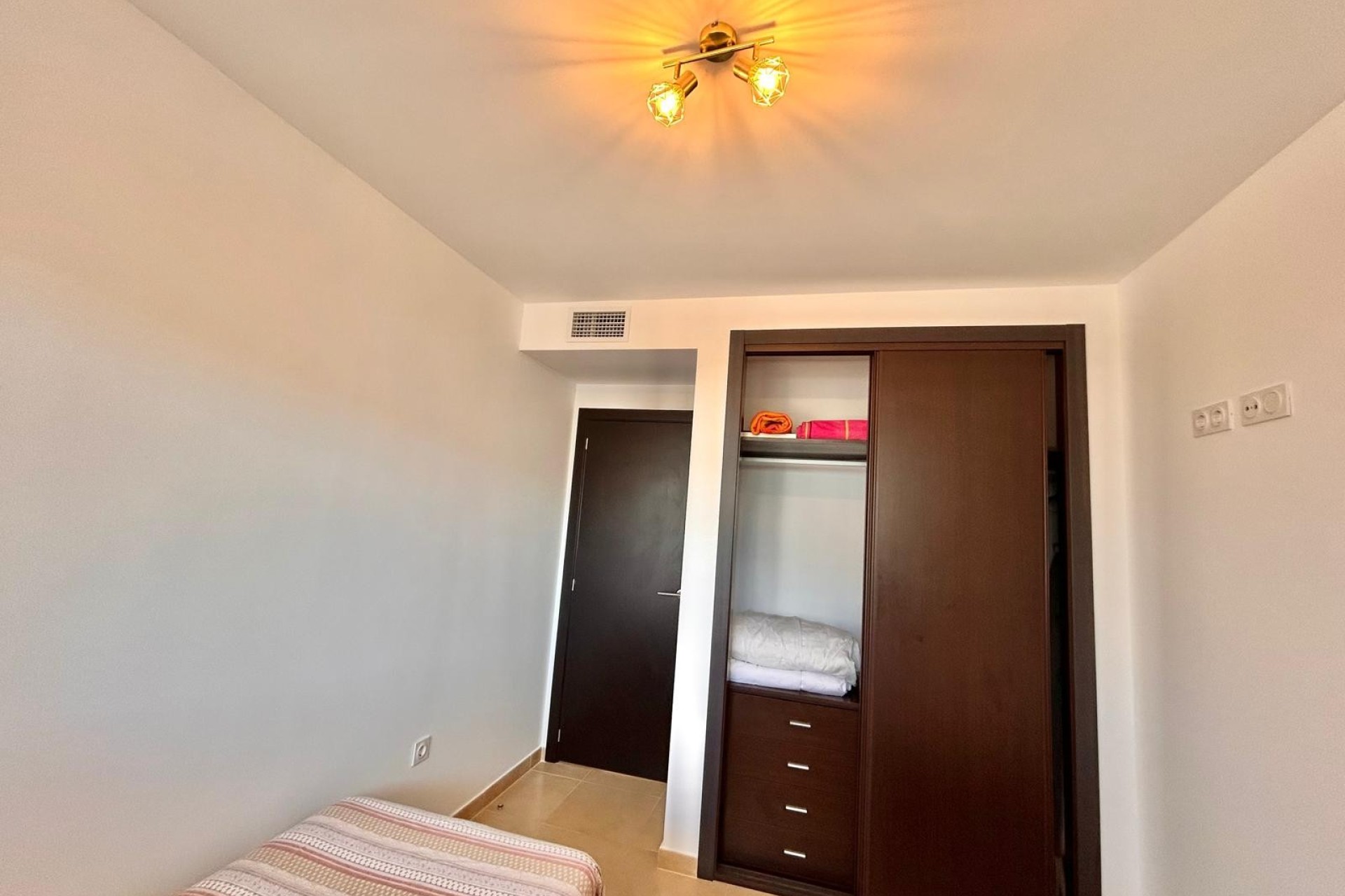 3-bedroom, 2-bathroom home located in one of the most sought-after areas of Villamartin,